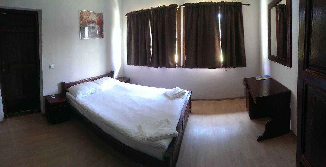 Hotel Ethnocomplex Krivini Exteriér fotografie